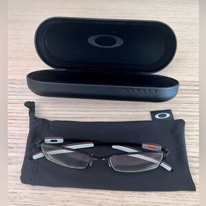 Oakley Rx Eyeglasses with case & mini like dust bag/cleaning cloth